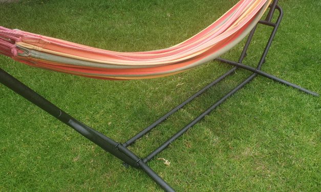5 Best Hammock Stands For 2021 [Buyers Guide]
