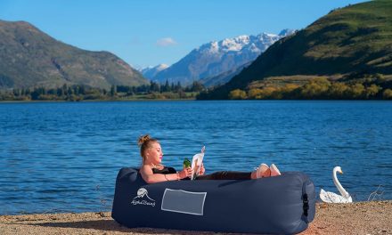 The 5 Best Inflatable Loungers For 2021
